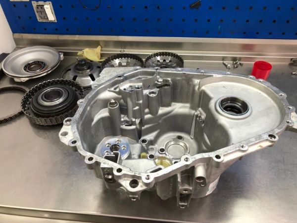 東風風神AX4，六速濕式雙離合變速器